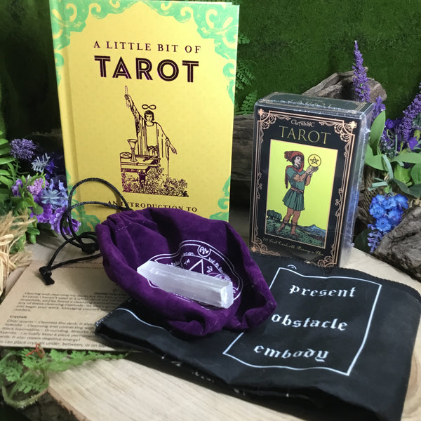 Essential tarot card gift pack  kit