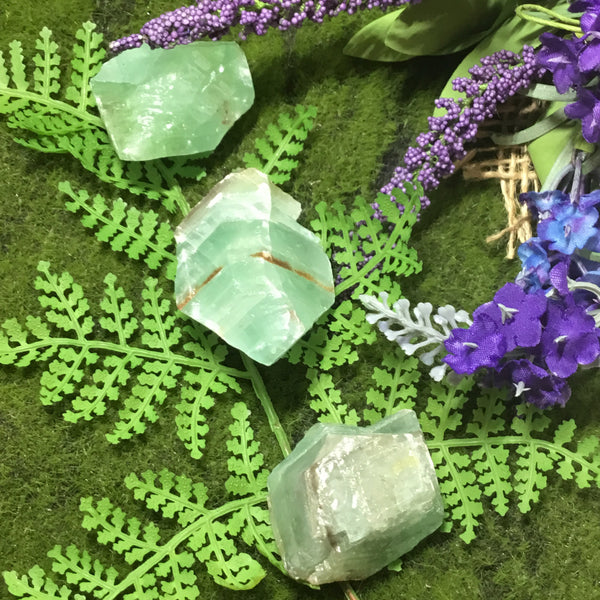 UNEARTHED TREASURE RAW GREEN CALCITE