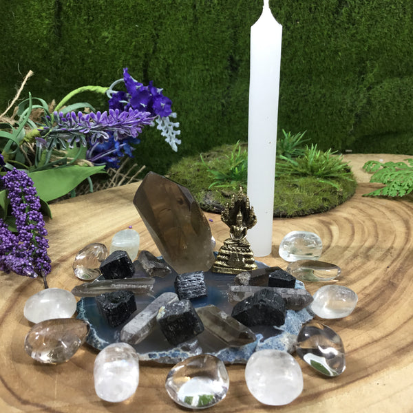 MINI CRYSTAL GRID/ALTAR KIT- protection and grounding