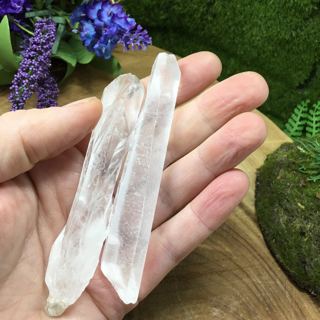 Discovering healing crystals abilities of growth interference crystals