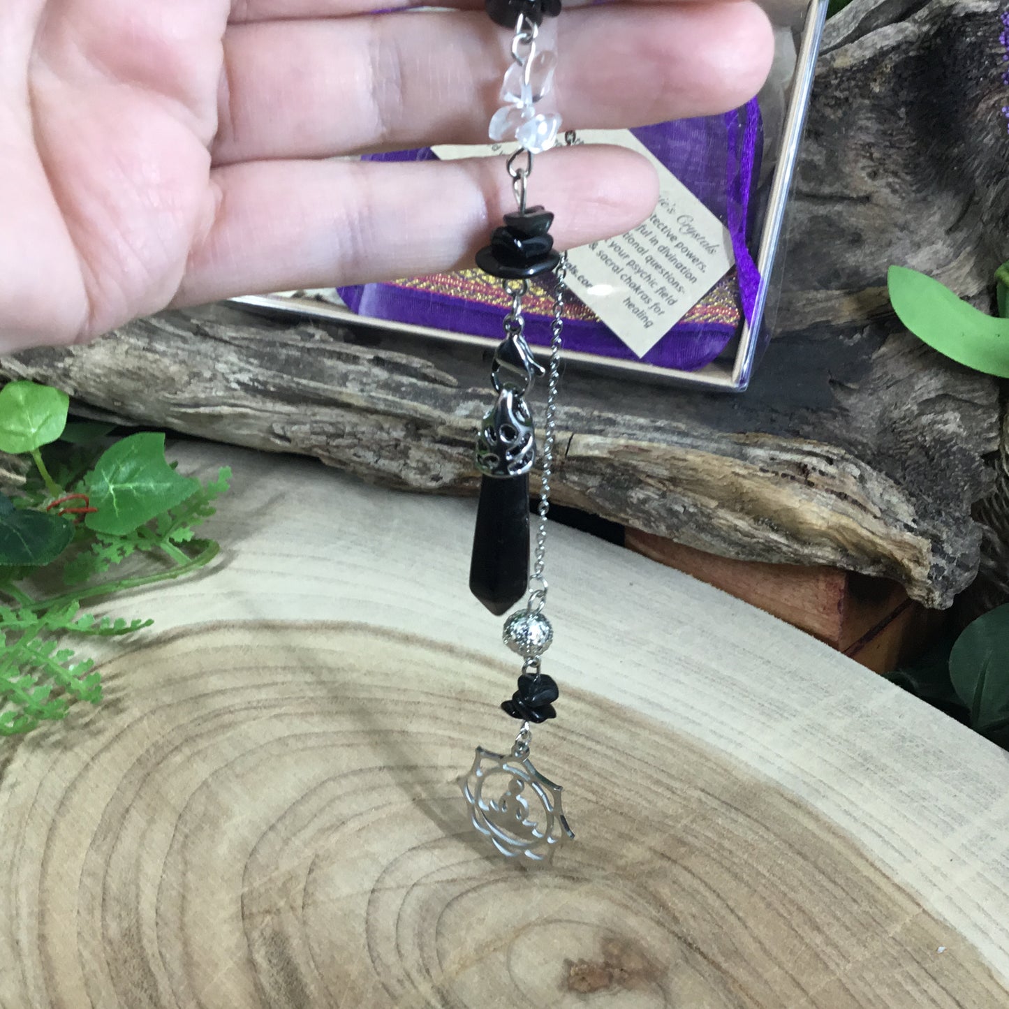 Onyx protection on all levels pendulum