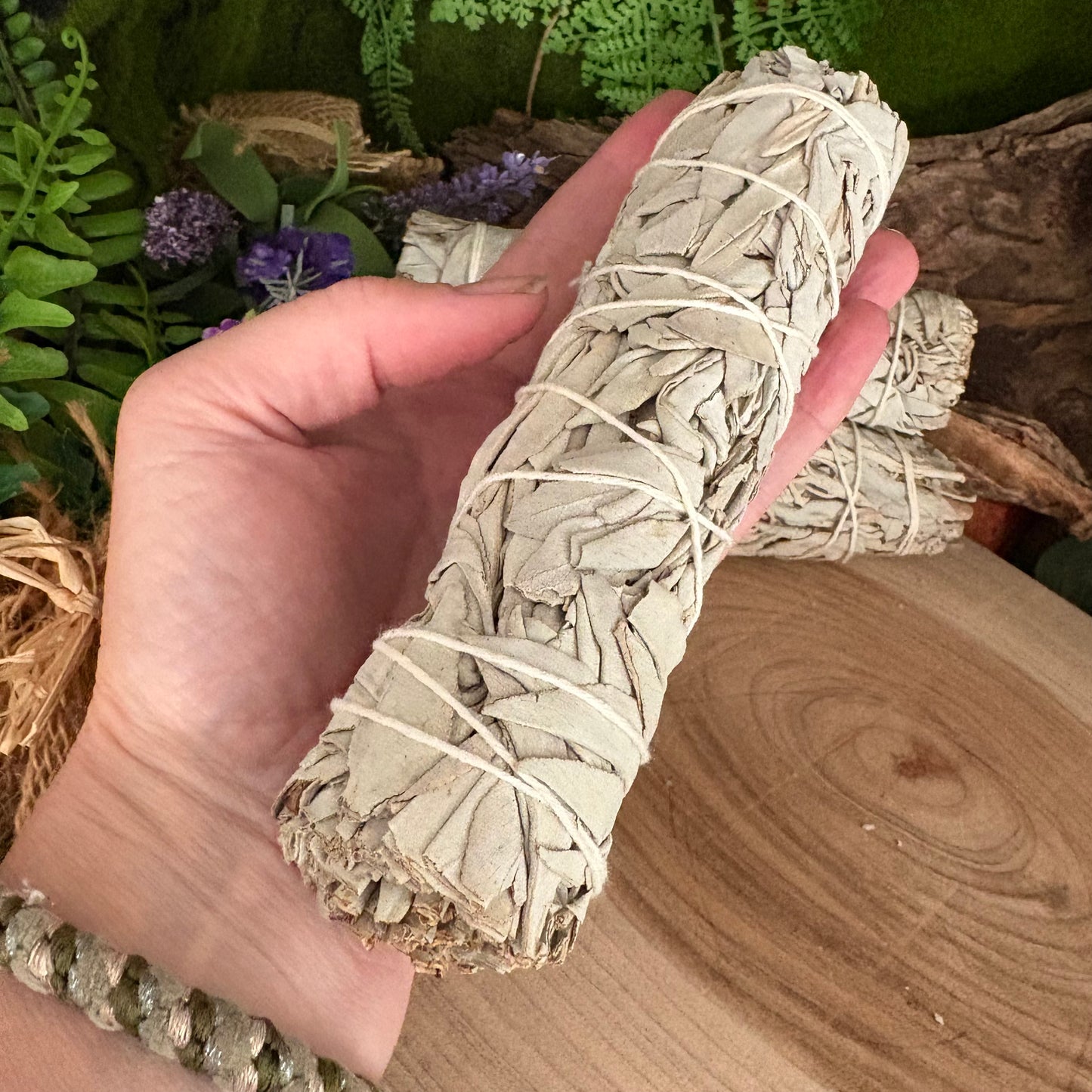 Cleanse & Purify with WHITE SAGE Medium Smudge Bundles