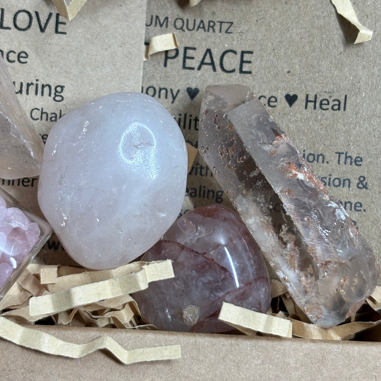 Heart Sanctuary Crystal Set – Rose Quartz & Lithium Healing Collection