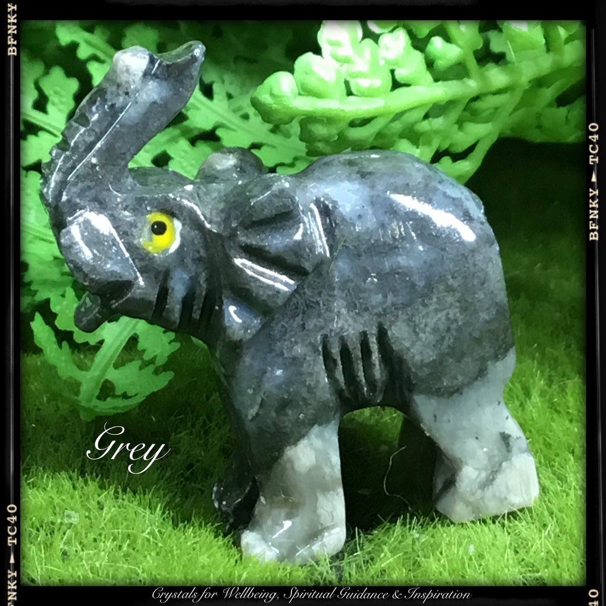 CRYSTALS FOR ABUNDANCE AND PROSPERITY. Hand carved  Elephant