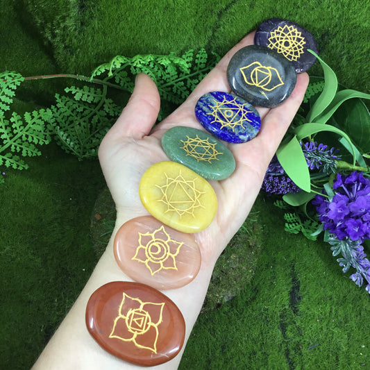 CHAKRA FLAT STONE healing crystal kit- crystals for healing and wellbeing
