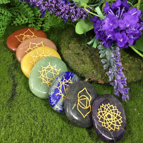 CHAKRA FLAT STONE healing crystal kit- crystals for healing and wellbeing