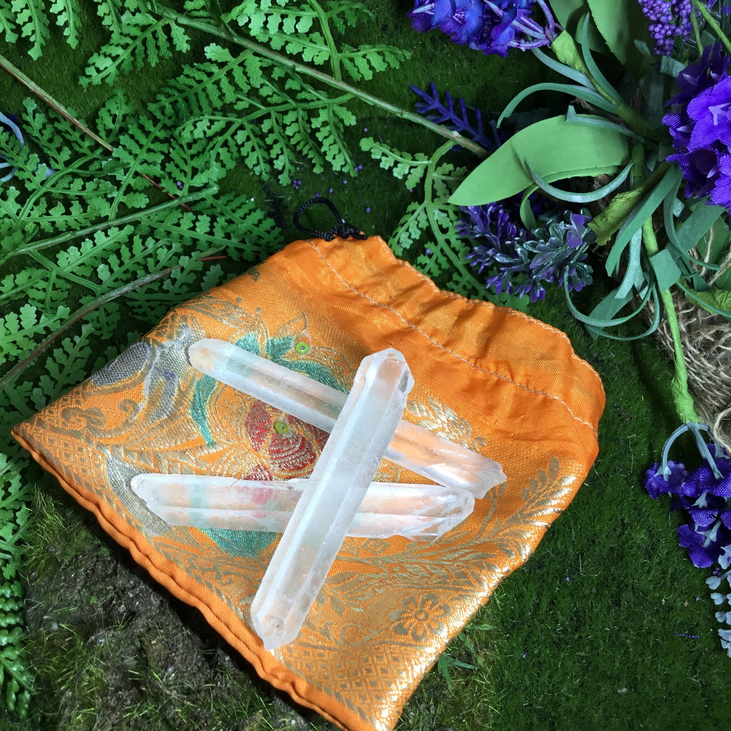 Crystals for Healing.  RAISE THE VIBRATION. Lemurian Singing Crystal Kit. Cleanse & Purify